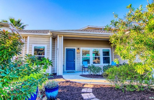 Old Town House | Cotter Coastal Retreat