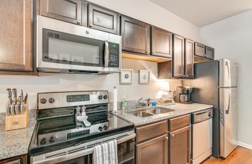 Starkville House | Cotton District Condo: Walkable Spot for Game Day!