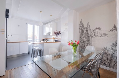 Epinettes Apartment | Cotton White, by Veeve
