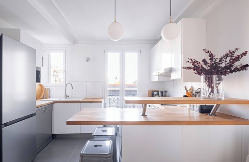 Epinettes Apartment | Cotton White, by Veeve