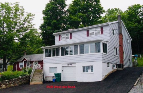 Conesus House | Cottonwood Cove Comfort Cottage