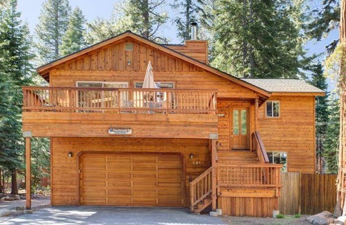 Tahoe Vista House | Cottonwood Place Vacation Home - Hot Tub