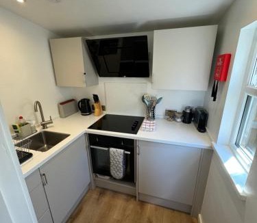 Bideford Ski Chalet | Cotts Cabin - Welcombe - 2 min walk to pub