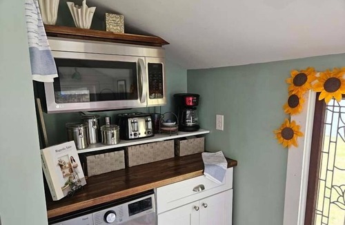 Cotuit House | Cotuit Getaway Near Beaches RPMS146