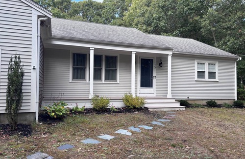 Cotuit House | COTUIT RETREAT! BEAUTIFUL 3 BR/CENTRAL AC