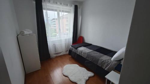 Monthey Apartment | Coucouning Appartement ou chambres privées espaces communs à partager