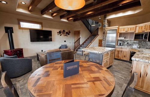 Torrey House | Cougar Ridge Resort