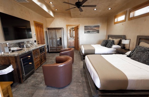 Torrey House | Cougar Ridge Resort