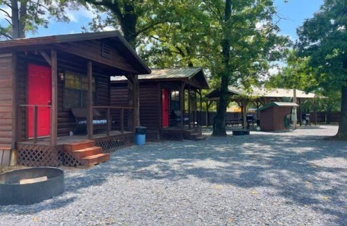 Hochatown Cabin | Cougar Run 2 in Hochatown/Broken Bow, OK