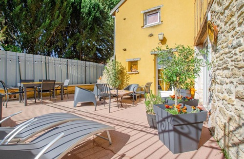 Chaource House | Couleur Safran - CHAOURCE