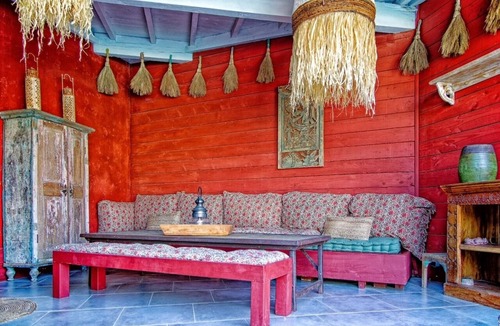 Vallon-Pont-d'Arc House | Couleurs du Sud Chambres d'Hôtes