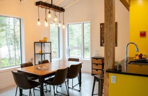 Sainte-Christine-d'Auvergne Ski Chalet | Country Comfort - Woods & River - La Sittelle