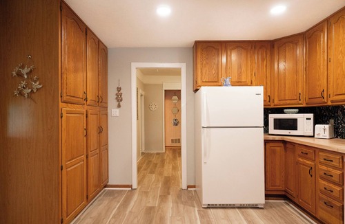 Indianapolis House | Country Charm, City Convenience