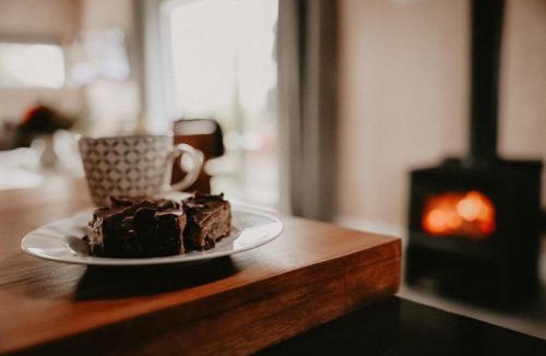 Wharepapa South Apartment | Country Charm with Mountain views