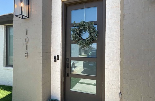 North by Northwest House | Country Chic only 10 minutes away from TTU. nPet friendly!