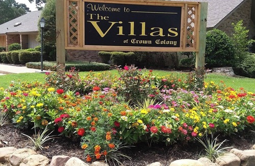 Crown Colony Villa | Country Club Access /with discount Golf when you stay.