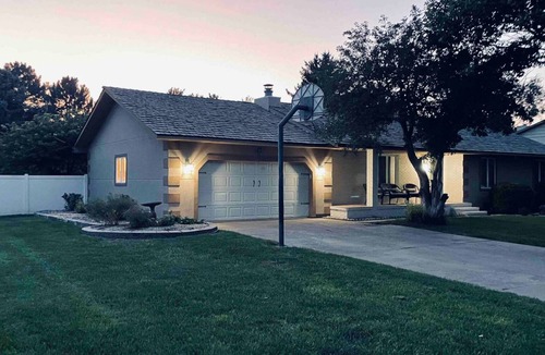 Dodge City House | Country Club Hideaway