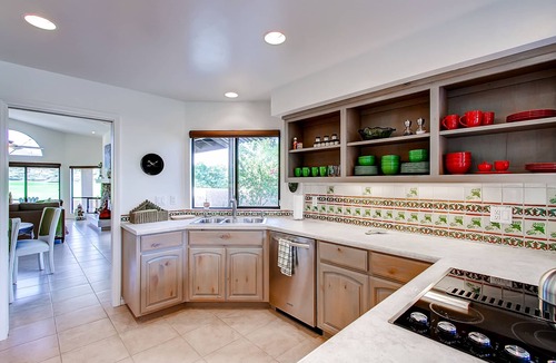 Borrego Springs House | Country Club Home: 2 BR, 2 BA + Den ~ 1 Mi to Golf