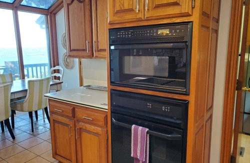 Lost Bridge Village House | Country Club- NEW! BIG GAME ROOM AND AMAZING! LAKE VEIWS
