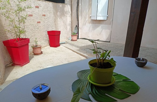 Mirandol-Bourgnounac House | Country cottage in Cazouls