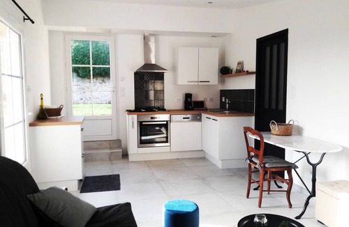 Le Bernard Cottage | country cottage close to the ocean