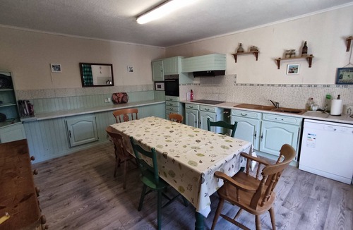 Mael-Pestivien House | Country Cottage With Heated Pool