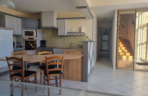 Mont-Saint-Jean Villa | country cottage with indoor pool and Jacuzzi for 14 people