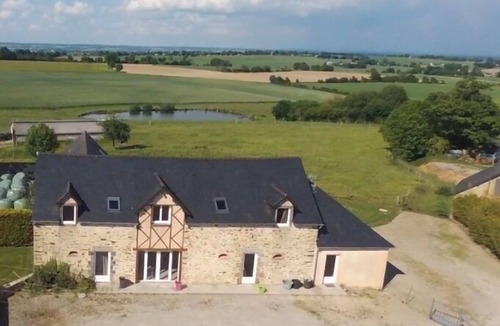 Mont-Saint-Jean House | COUNTRY COTTAGE WITH ITS COVERED POOL and SPA