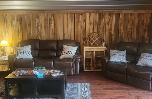 Athens Cottage | Country Cottage