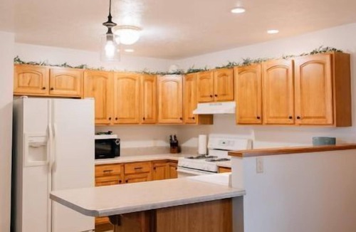 Nappanee House | Country Cottage