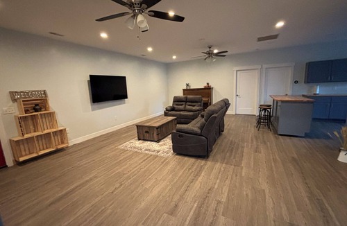 Bluffdale Cottage | Country Cottage