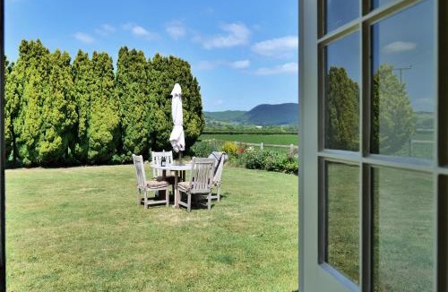 Presteigne House | Country Cottage with Far Reaching Views
