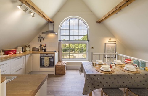 Yattendon Cottage | Country cottage with beautiful views