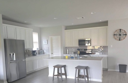 Williamson County House | Country Cozy! Well stocked, immaculate home. Great short or extended stays! n