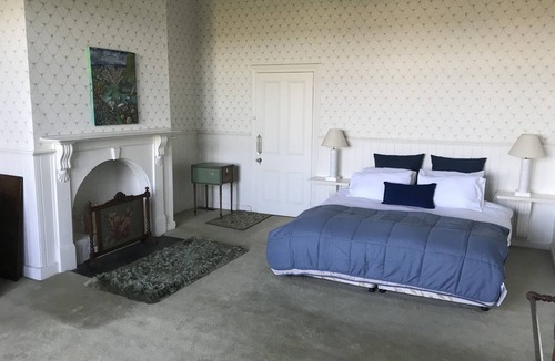 Doreen Other | Country Escape