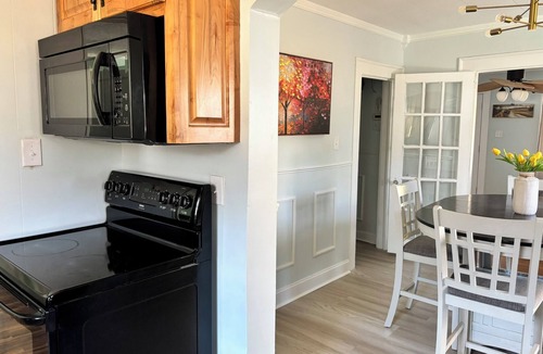 Roxboro House | Country Escape Near Hyco Lake & VIR—Pool, Trail, Fun for All