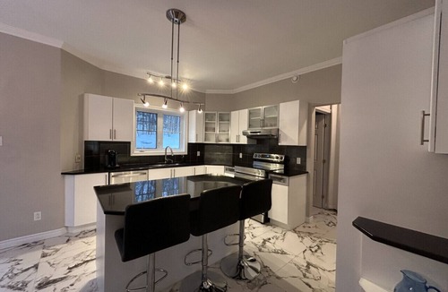 Communaute-Urbaine-de-l'Outaouais House | Country family house