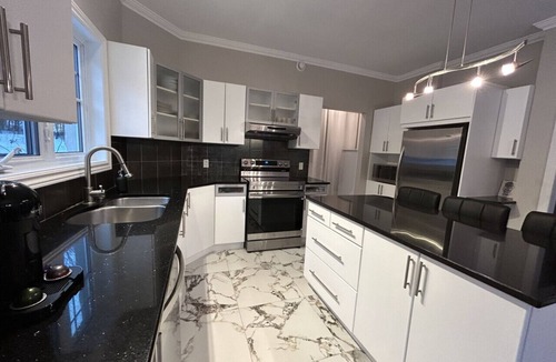Communaute-Urbaine-de-l'Outaouais House | Country family house