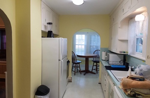 Gypsum House | Country farm house near Port Clinton perfect for fishing and Lake Erie getaways.