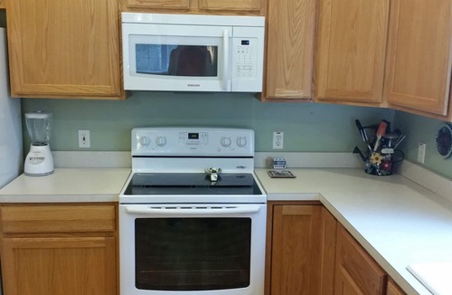 Candler Apartment | Country feel, city appeal, minutes to Asheville.