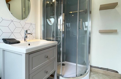 La Trinite-des-Laitiers Cottage | Countryside cottage in Normandy with pets allowed and WIFI, nature and tranquility