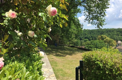 Montcuq House | Country house, quiet location, private pool. Country house. Magnificent view.