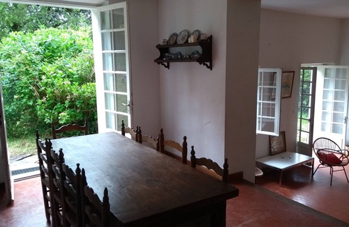 Saint-Pee-sur-Nivelle House | Country house in the Basque country in the hills near Ascain