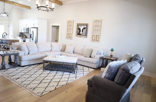 Graysville House | Country Gem