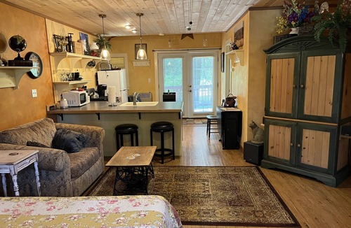 Summerville Apartment | Country Get Away