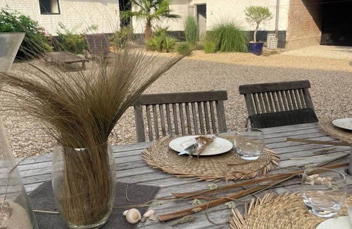 Comines House | Country getaway