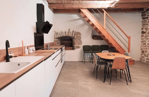 Creissels House | Country gîte in the heart of Larzac with breathtaking view of the Millau Viaduct