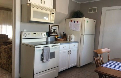 Afton House | Country Guesthouse at Wind Ridge Herb Farm
