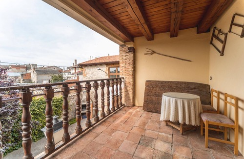 Canalejas de Penafiel House | Country House 'El Pico' with Mountain View, Private Terrace and Wi-Fi