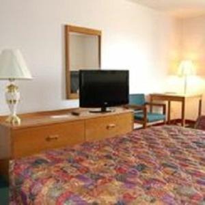 Hillsboro Hotel | Country Haven Inn